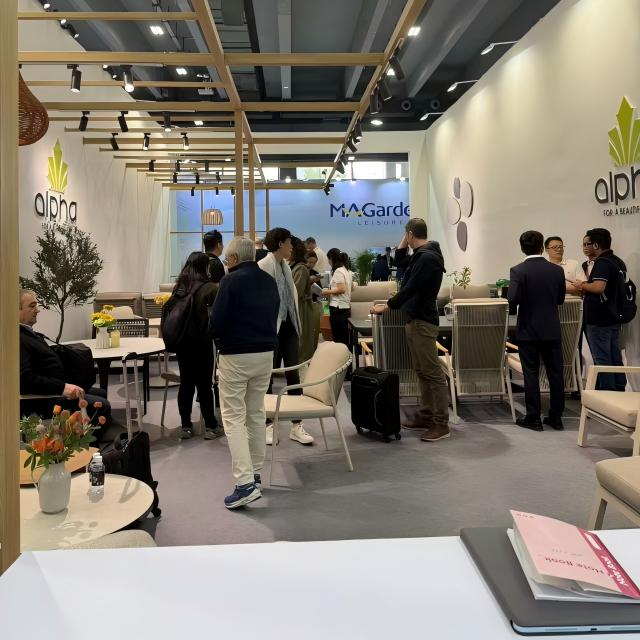 12e91594aecd4a0303aba47cb9cee20f(1)